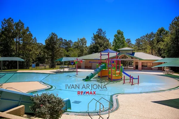 $4,500 | 54 South Longsford Circle, The Woodlands, TX 77382