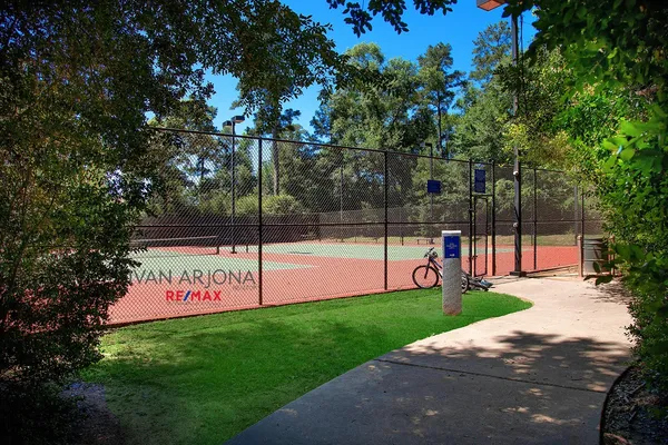 $4,500 | 54 South Longsford Circle, The Woodlands, TX 77382