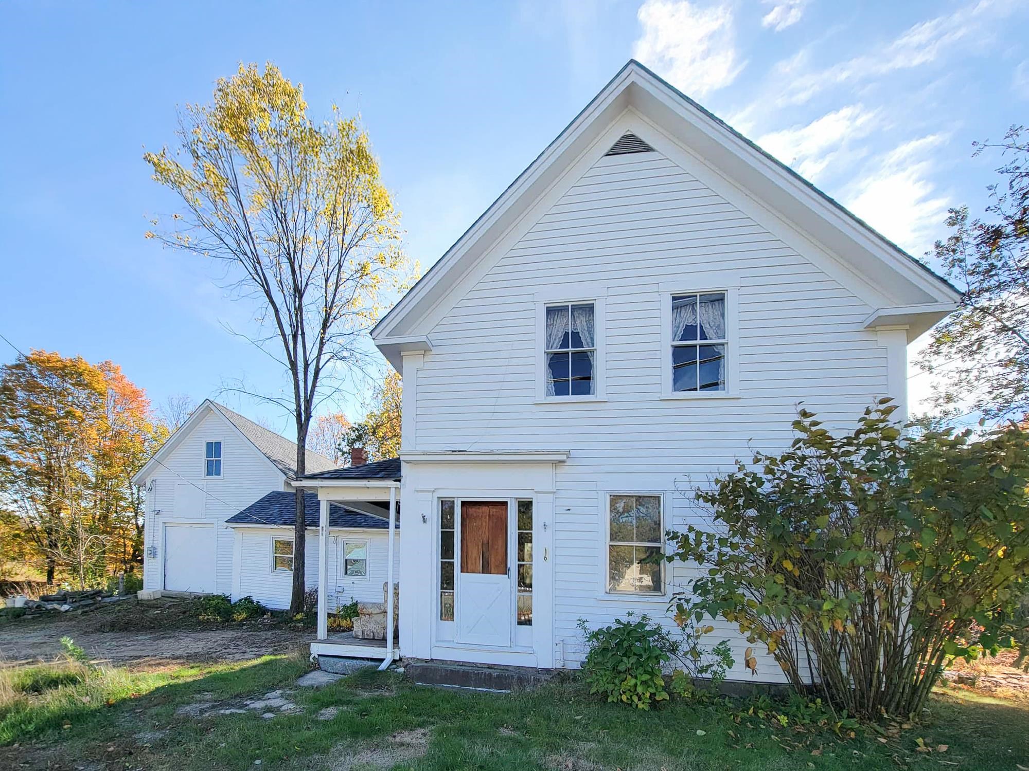 16 Old Manchester Road Raymond, NH 03077 - Photo 1 of 17 Gallery Image 1
