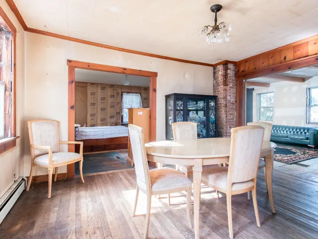 $260,000 | 16 Old Manchester Road, Raymond, NH 03077