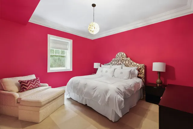 $175,000 | 43 Osborne Avenue, Southampton, NY 11968