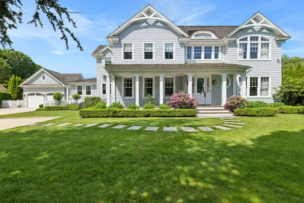 $165,000 | 43 Osborne Avenue, Southampton, NY 11968
