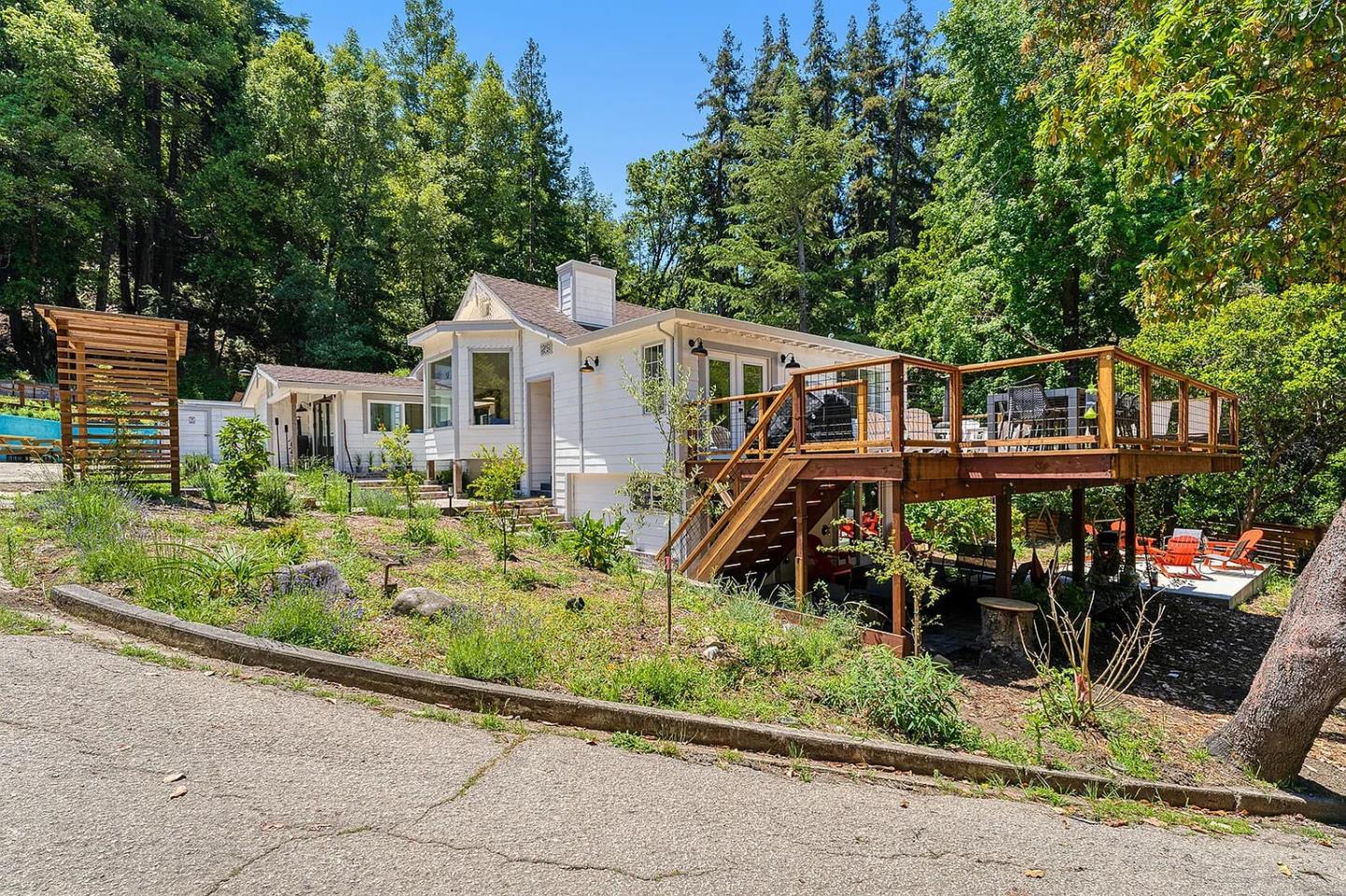 1003 Laurel Glen Road Soquel, CA 95073 - Photo 2 of 101