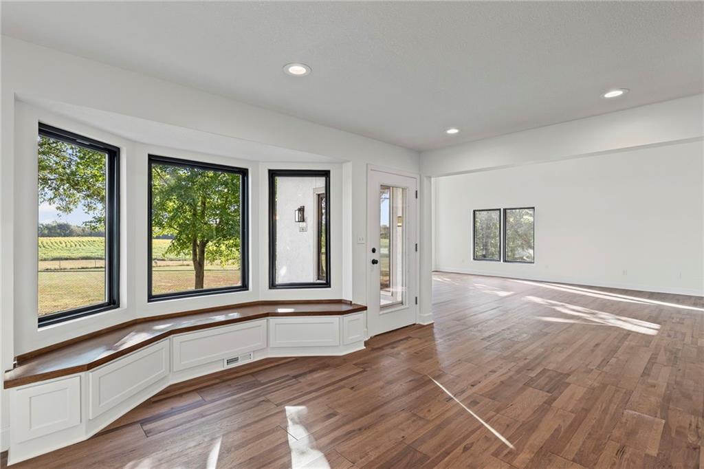 14565 South Gardner Road Gardner, KS 66030 - Photo 14 of 65