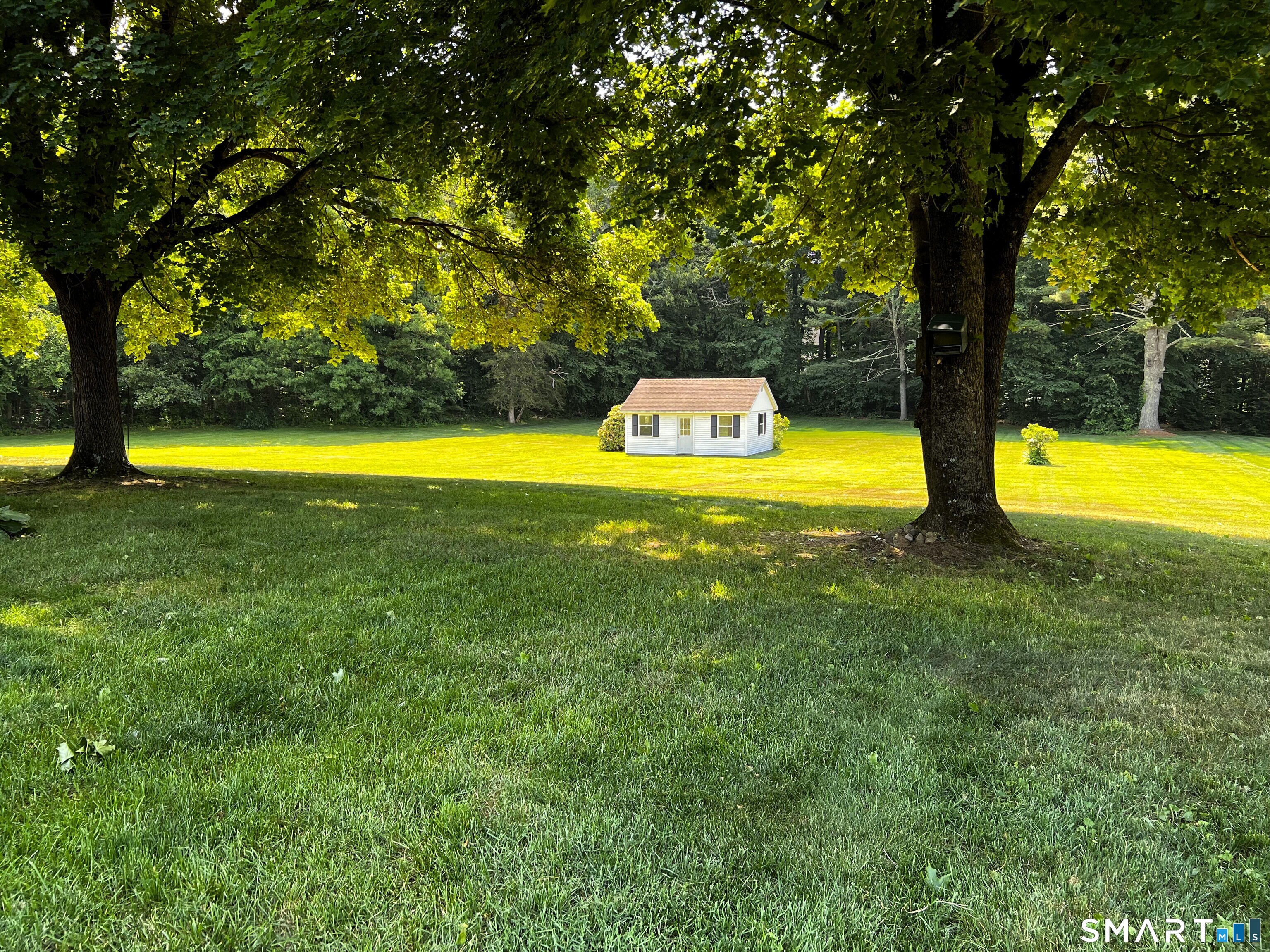 253 Arch Road Avon, CT 06001 - Photo 4 of 5