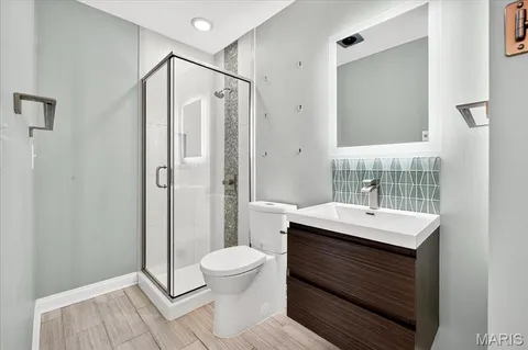 $185,000 | 9067 Wrenwood Lane, Brentwood, MO 63144