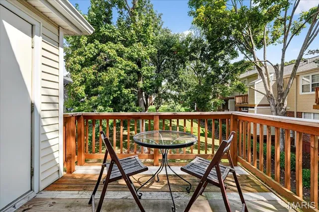 $185,000 | 9067 Wrenwood Lane, Brentwood, MO 63144