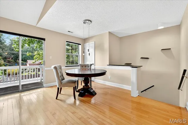 $185,000 | 9067 Wrenwood Lane, Brentwood, MO 63144