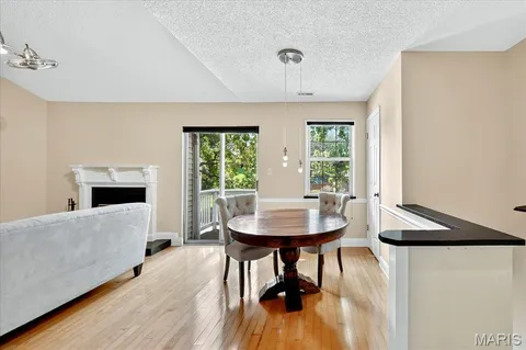 $185,000 | 9067 Wrenwood Lane, Brentwood, MO 63144