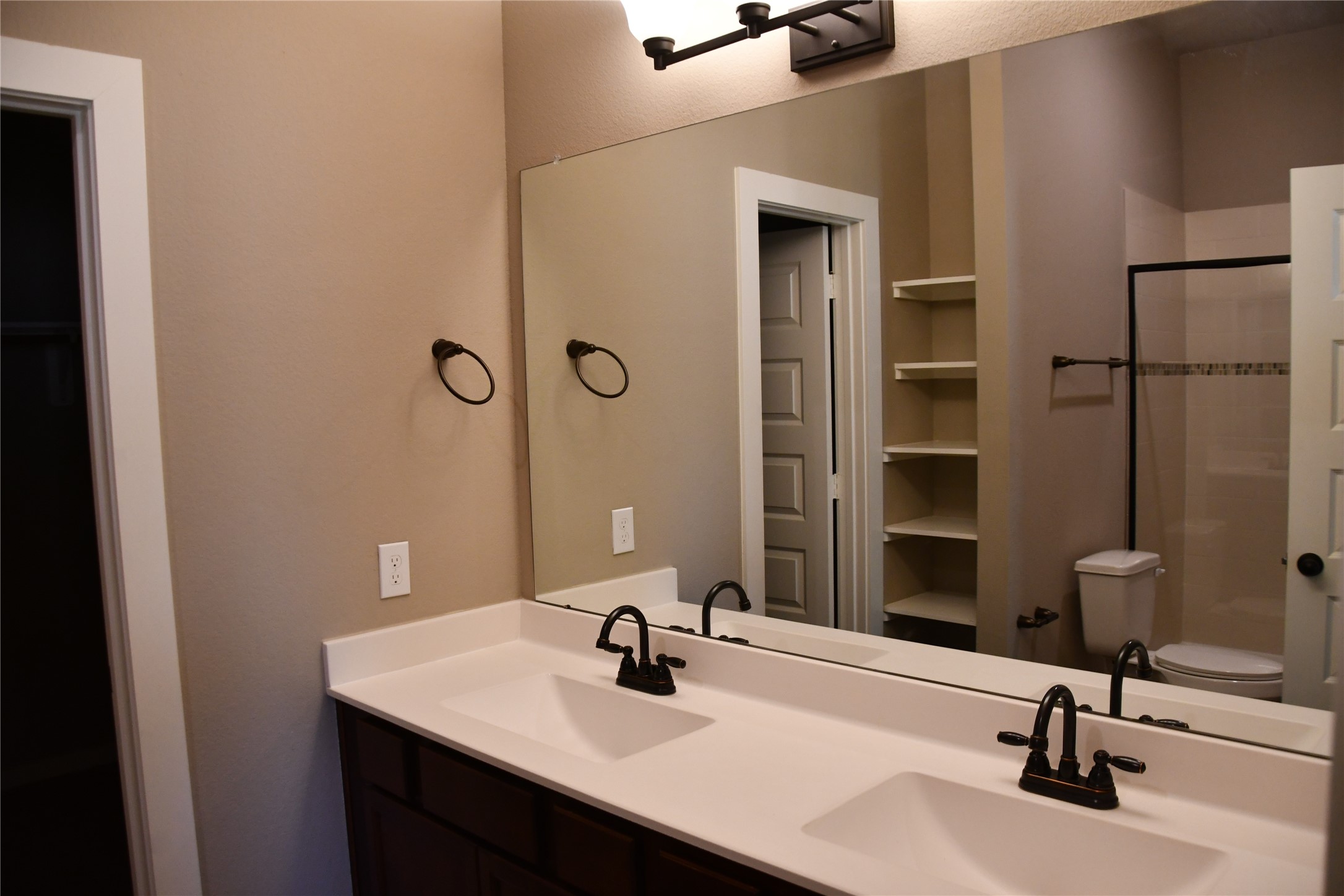 106 Wickersham, Unit B Conroe, TX 77304 - Photo 8 of 10