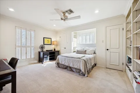 $520,000 | 2006 Potomac Drive, Unit A, Houston, TX 77057