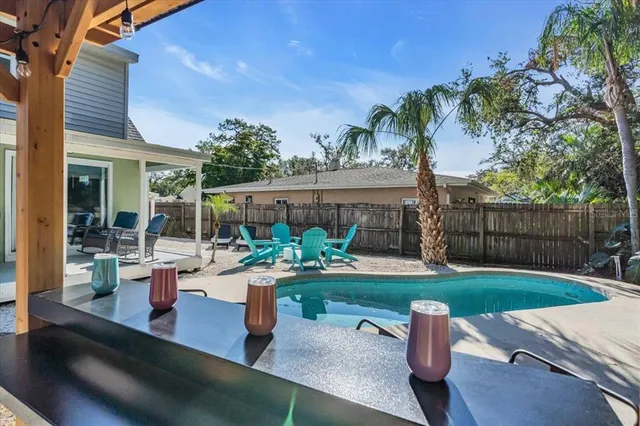 a outdoor view with a sitting space