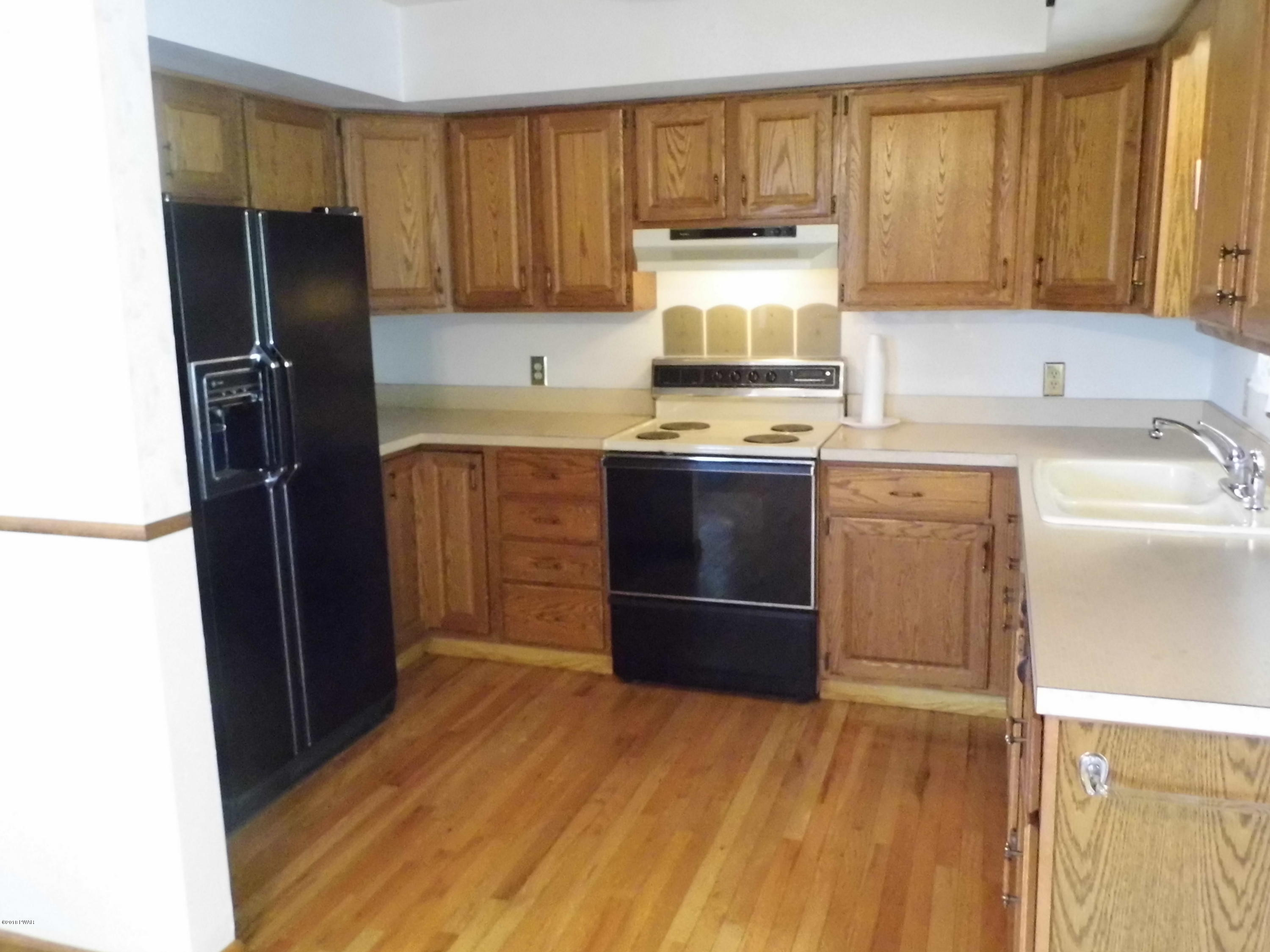 115 Sebring Road Dickson City, PA 18519 - Photo 9 of 23 SANY4686-1