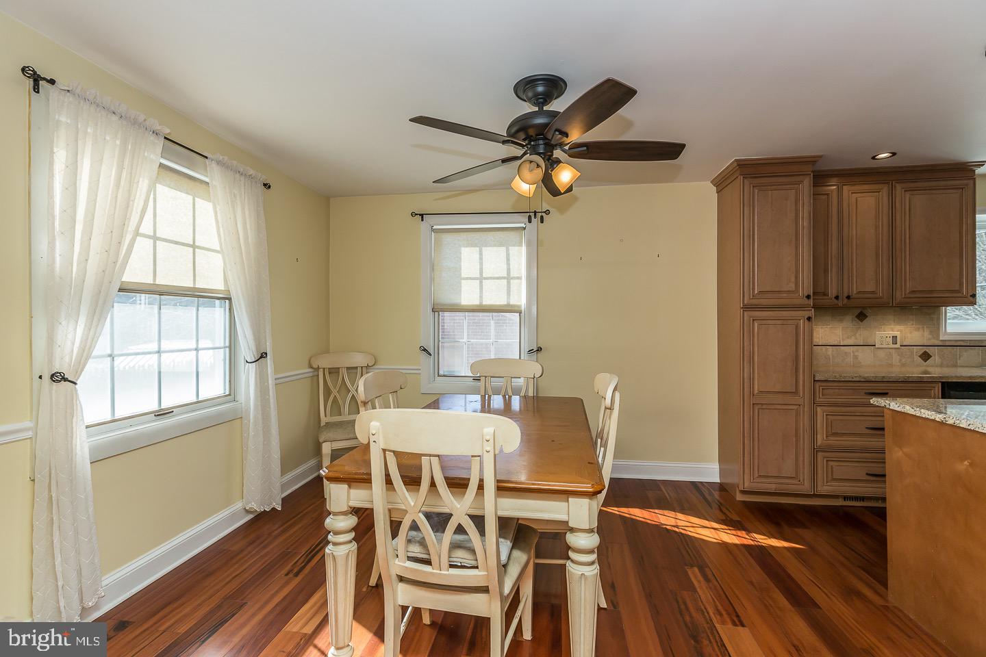496 Kent Road Springfield, PA 19064 - Photo 8 of 38