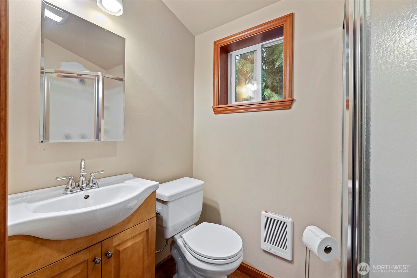 7589 Bailey Road Clinton, WA 98236 - Photo 22 of 40