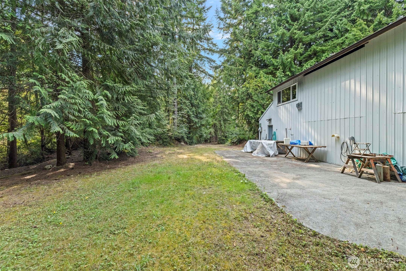 7589 Bailey Road Clinton, WA 98236 - Photo 37 of 40
