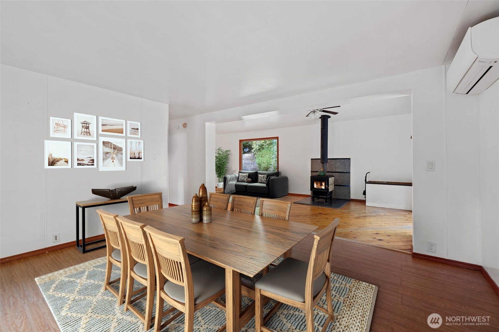 7589 Bailey Road Clinton, WA 98236 - Photo 7 of 40