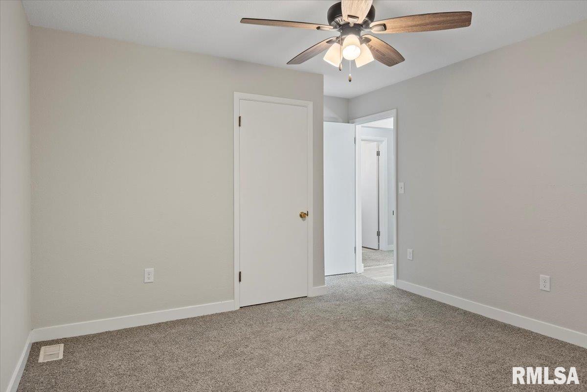 75 Radcliff Road Springfield, IL 62703 - Photo 15 of 37