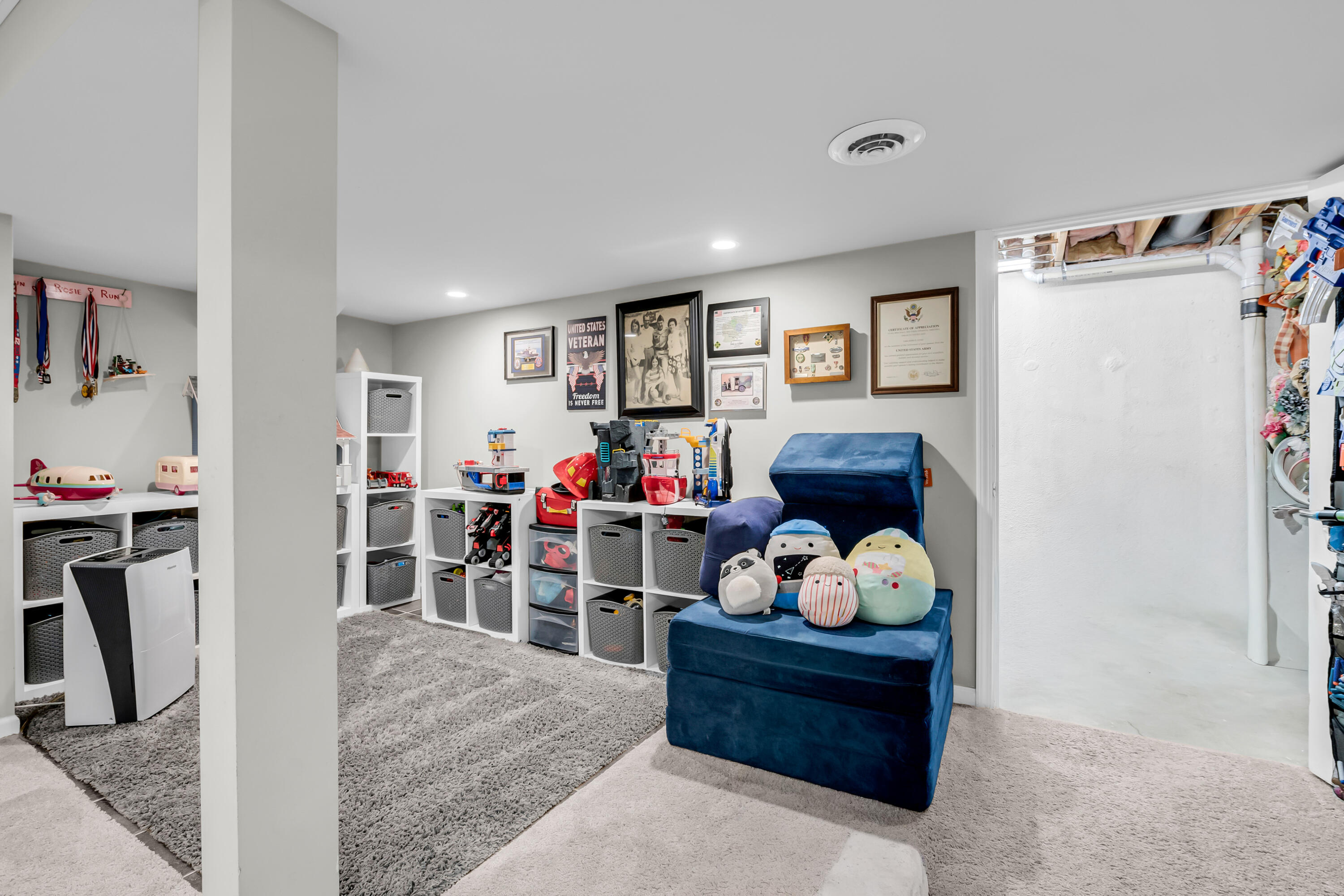 3394 Edmunton Drive Rochester Hills, MI 48306 - Photo 42 of 69 43 - Finished Basement