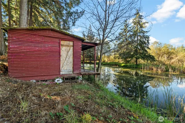 $850,000 | 1305 336th Street South, Roy, WA 98580