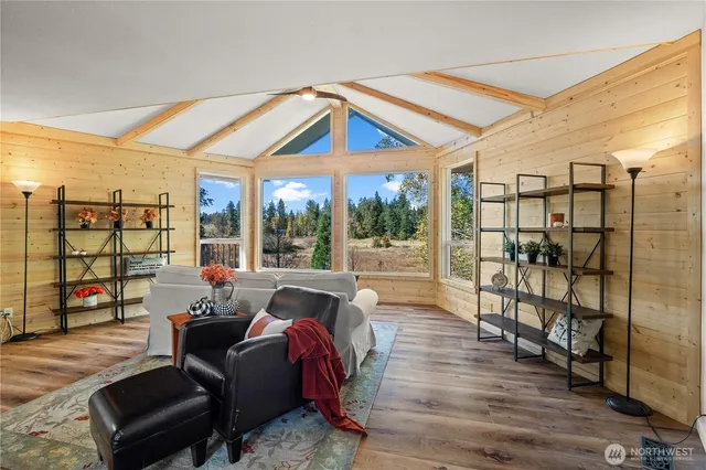 $850,000 | 1305 336th Street South, Roy, WA 98580