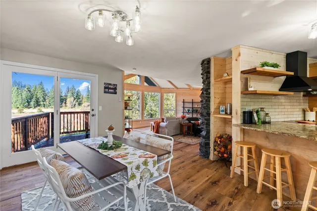 $850,000 | 1305 336th Street South, Roy, WA 98580