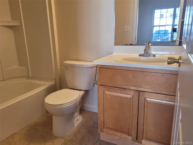 $1,995 | 296 Ruth Court, Middletown, NY 10940