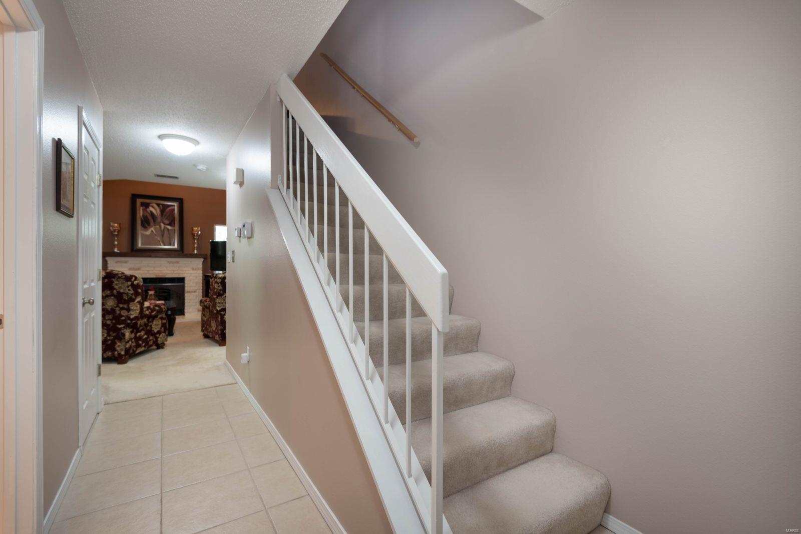 1025 Pocono Trail Ballwin, MO 63021 - Photo 7 of 38 Gallery Image 7