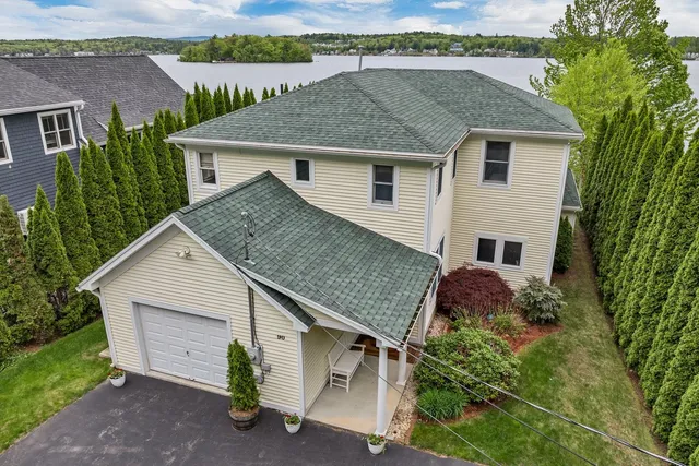 $2,495,000 | 90 Paugus Park Road, Laconia, NH 03246