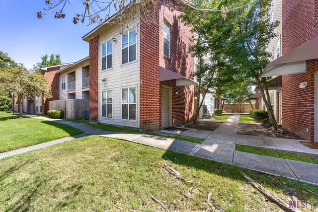 $140,000 | 5165 Etta Street, Unit 8B, Baton Rouge, LA 70820