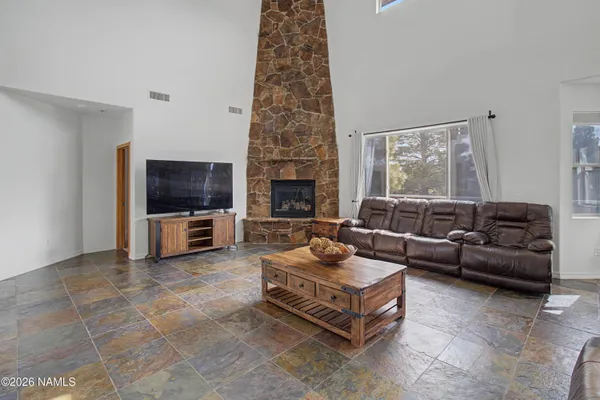 $1,594,990 | 674 North Hulet Lane, Flagstaff, AZ 86004