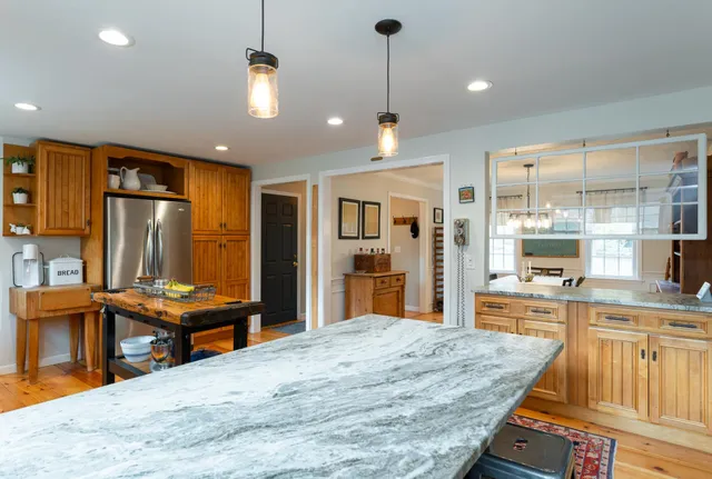 $845,000 | 80 Christian Hill Road, Amherst, NH 03031