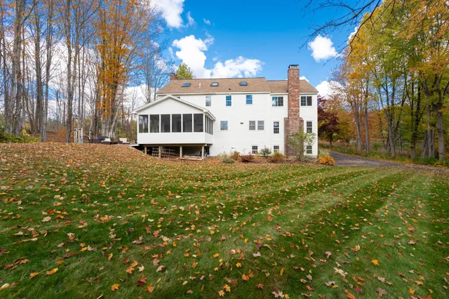 $845,000 | 80 Christian Hill Road, Amherst, NH 03031