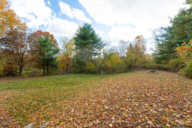 $845,000 | 80 Christian Hill Road, Amherst, NH 03031