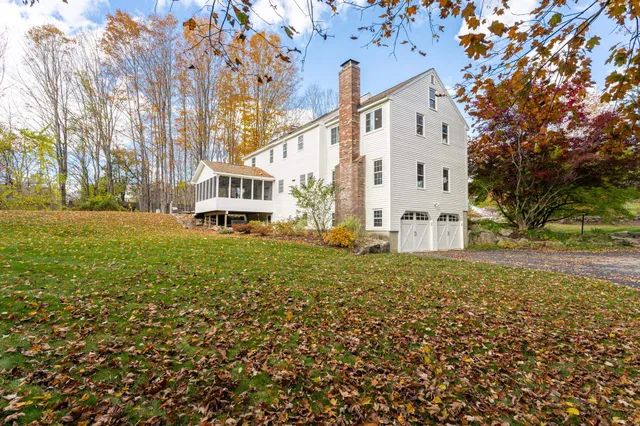 $845,000 | 80 Christian Hill Road, Amherst, NH 03031