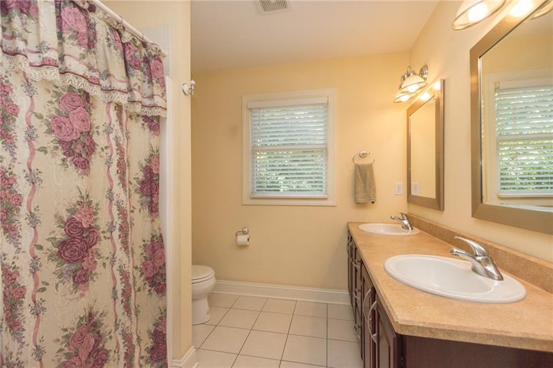 149 Joe Hall Road Beaver Falls, PA 15010 - Photo 11 of 20 Master Bath