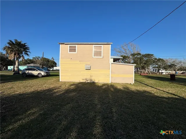 $229,000 | 707 West Monroe Avenue, Port O'Connor, TX 77982