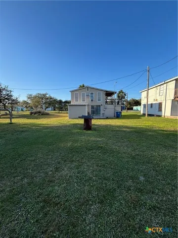 $229,000 | 707 West Monroe Avenue, Port O'Connor, TX 77982