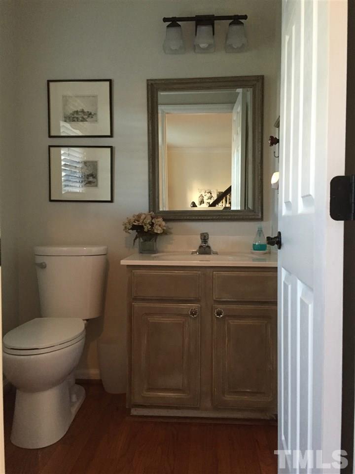 7105 Fugate Court Raleigh, NC 27617 - Photo 10 of 25 Gallery Image 10