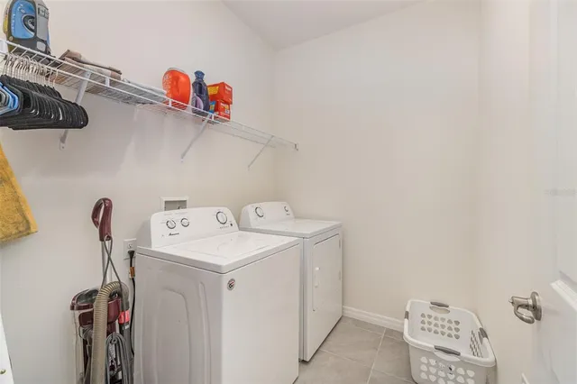 a view of a tennis court