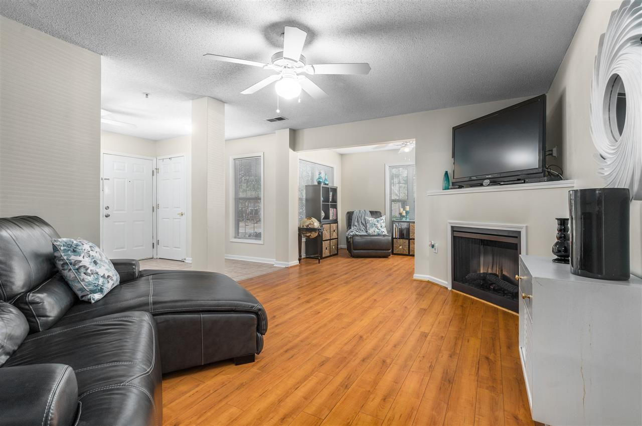 2511 Huntscroft Lane, Unit 103 Raleigh, NC 27617 - Photo 4 of 30 Photo 4