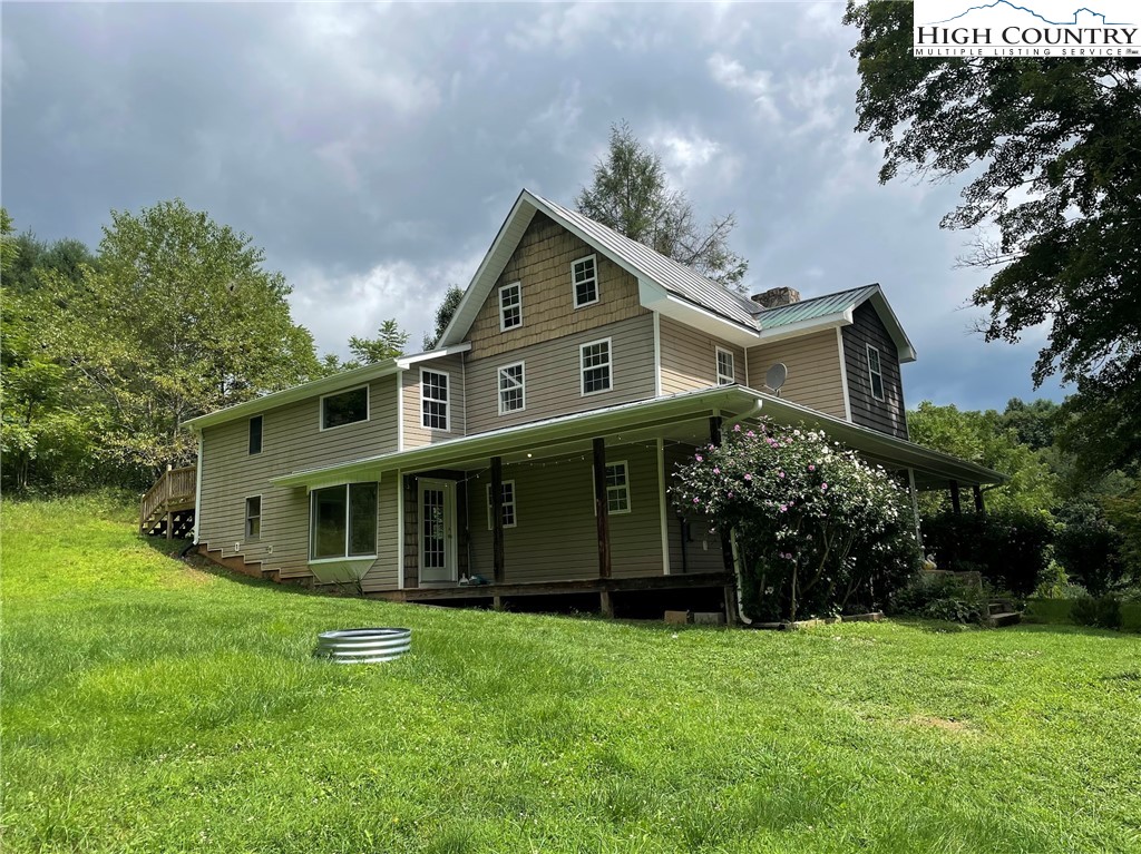 476 North Fulton Reeves Road Laurel Springs, NC 28644 - Photo 3 of 47 Gallery Image 3