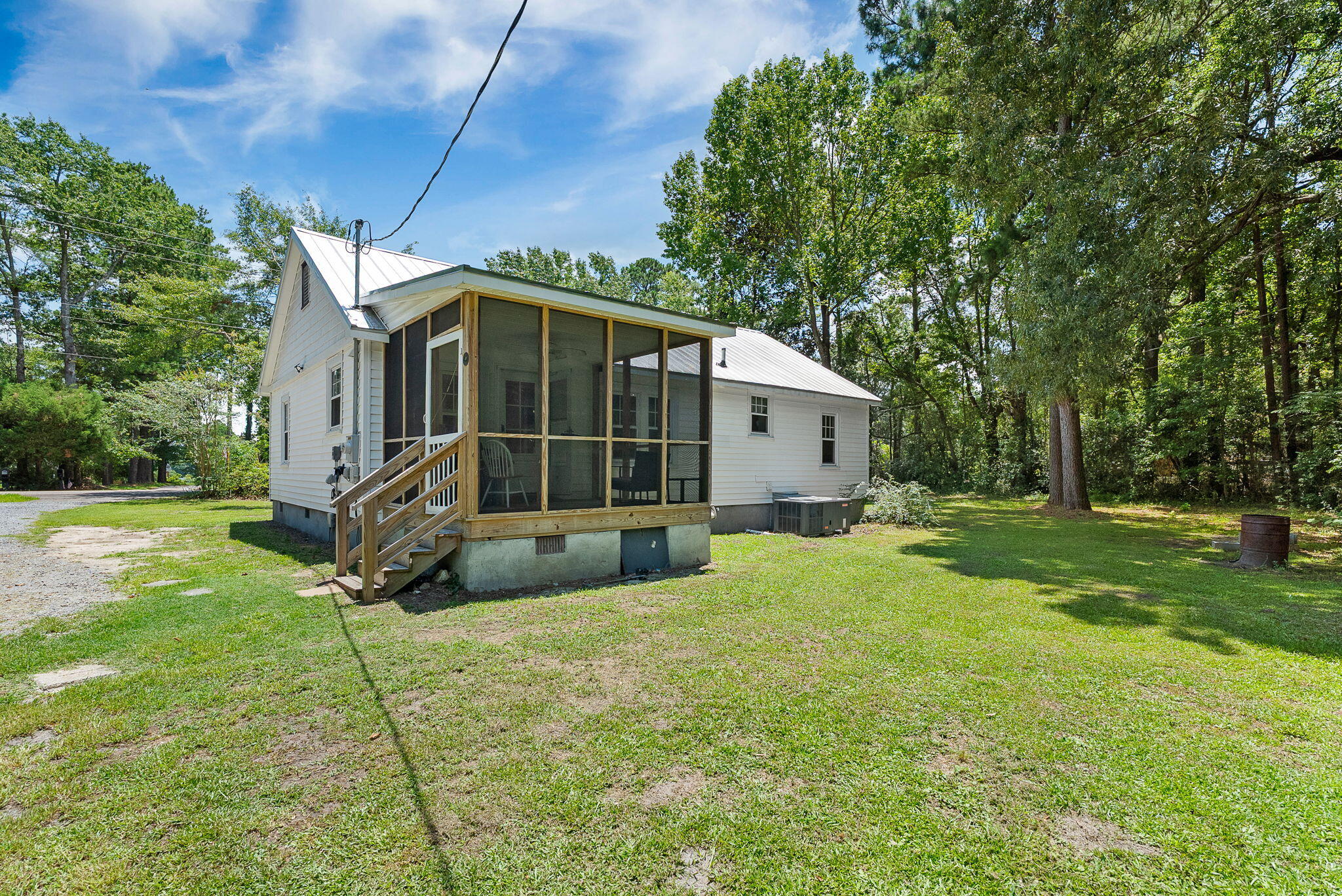 1737 Pinopolis Road Moncks Corner, SC 29461 - Photo 27 of 35