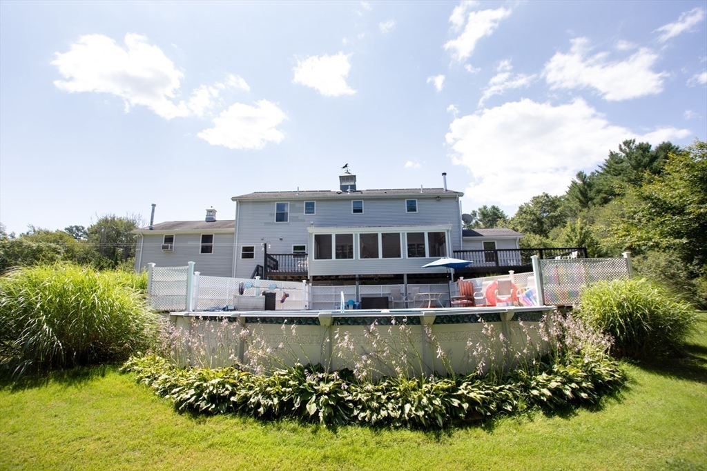 511 Old Fall River Road Dartmouth, MA 02747 - Photo 9 of 42 Gallery Image 9