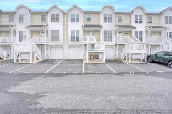 $699,500 | 37841 Salt Grass Cove, Unit 100, Ocean View, DE 19970