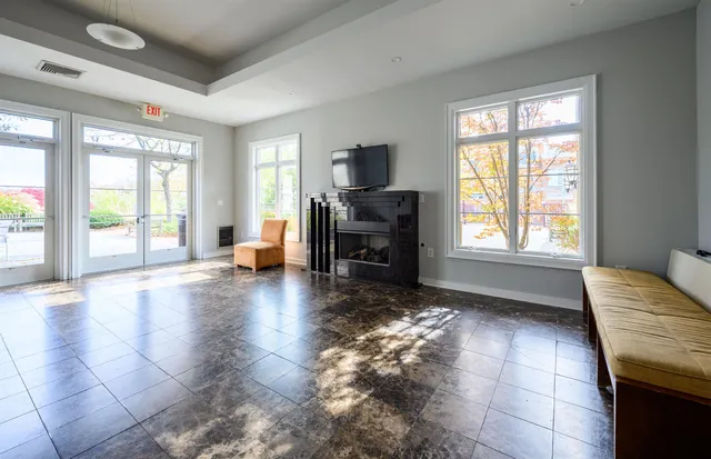 $3,600 | 207 Shearwater Court West, Unit 54, Jersey City, NJ 07305