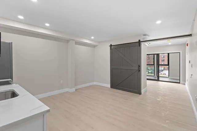 $1,795 | 153 Green Street, Unit 208, Worcester, MA 01610