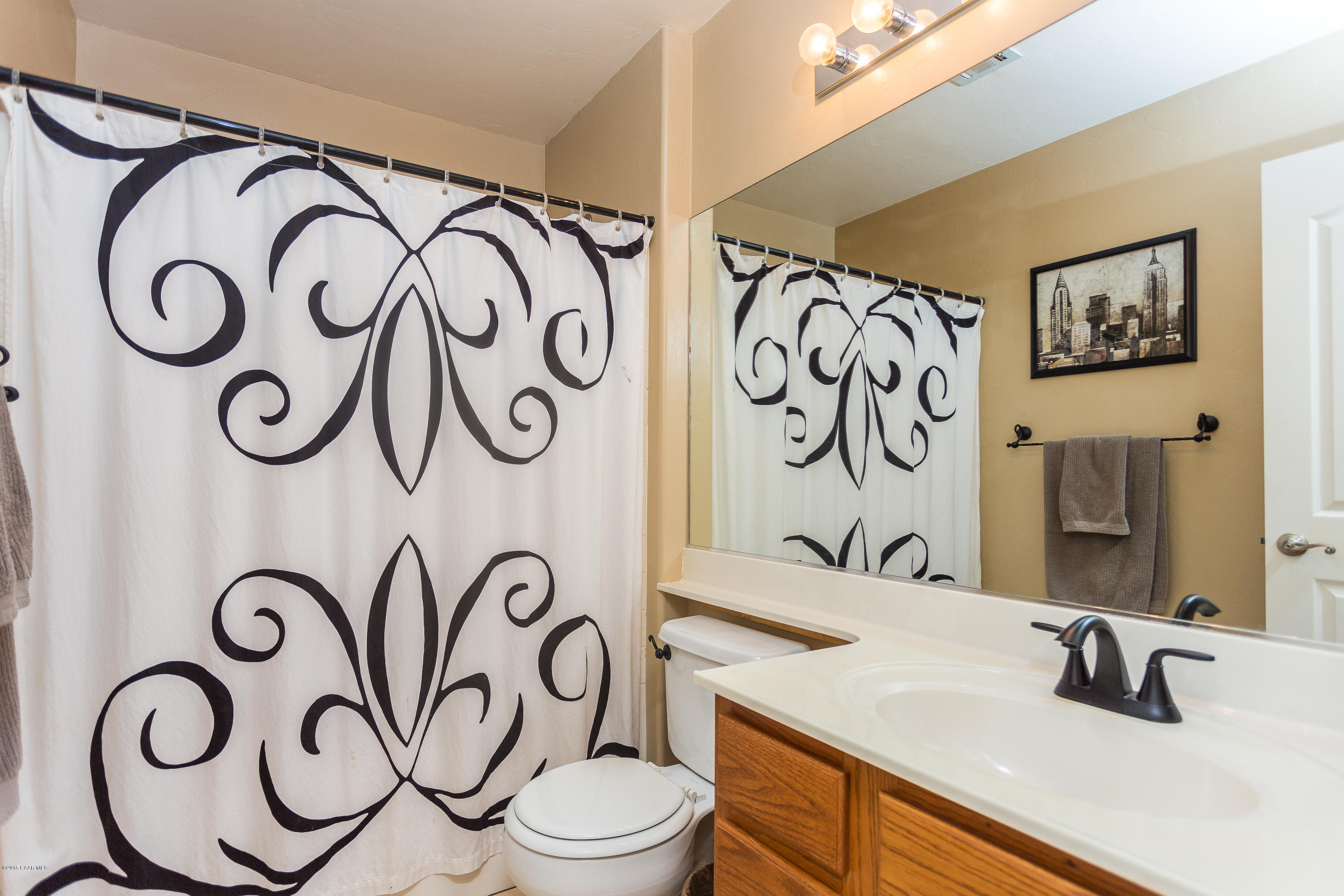 4734 North Meixner Road Prescott Valley, AZ 86314 - Photo 15 of 18 015_Bathroom