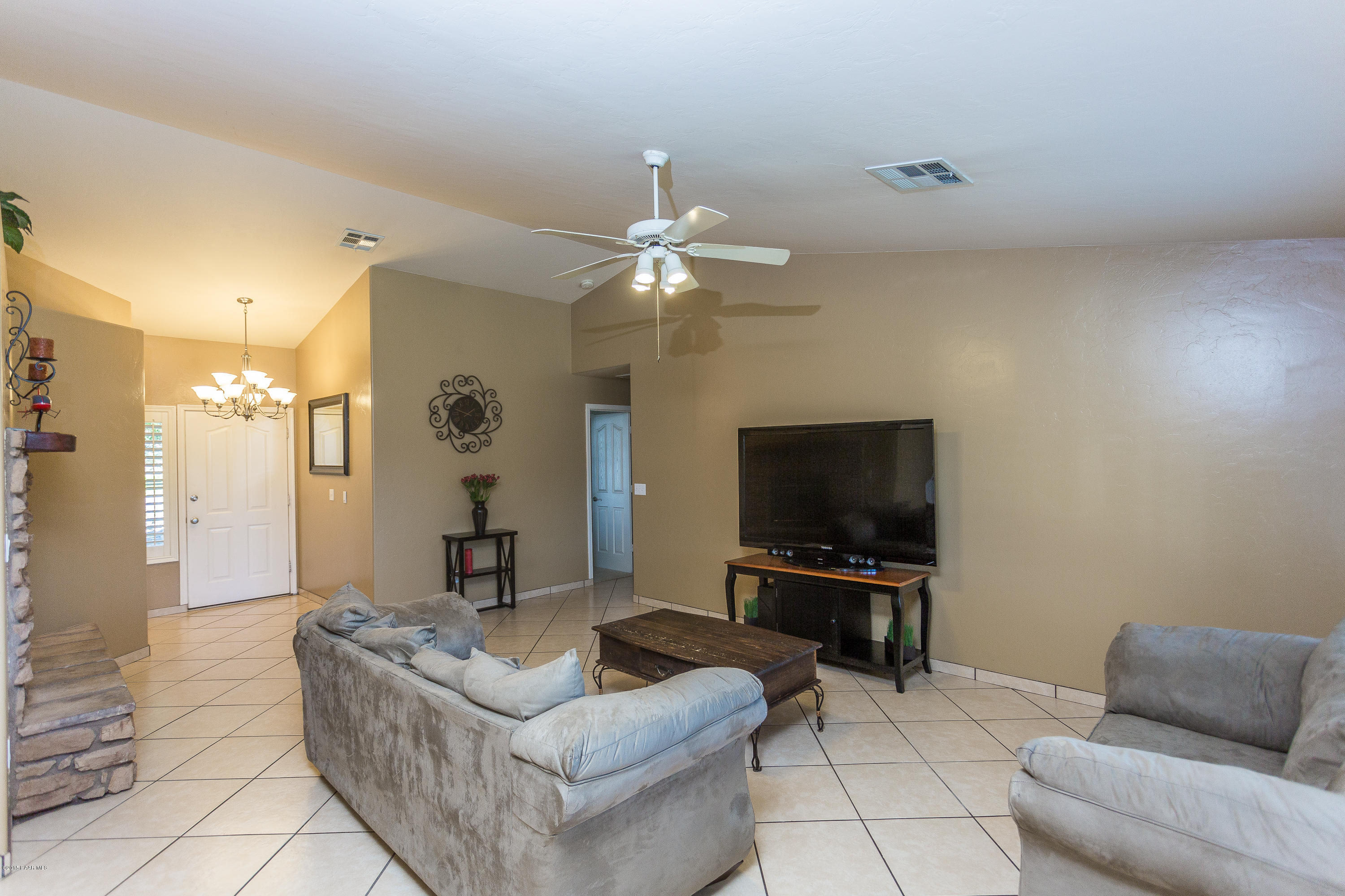 4734 North Meixner Road Prescott Valley, AZ 86314 - Photo 3 of 18 003_Living Room