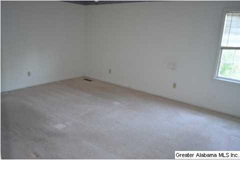 632 Woodbrook Road Birmingham, AL 35215 - Photo 6 of 14